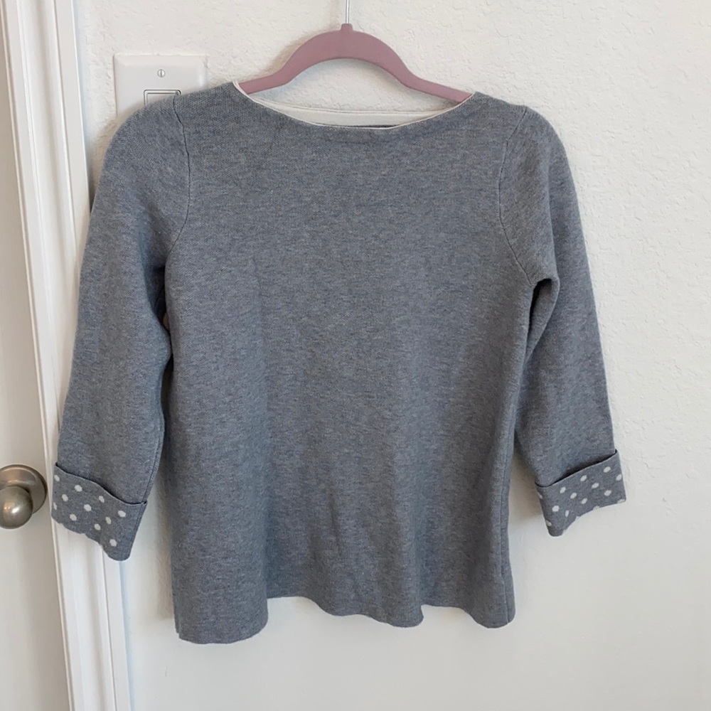 Grey sweater